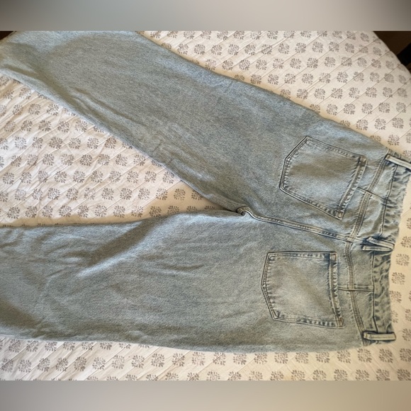 Good American 90s Jeans - Picture 3 of 6